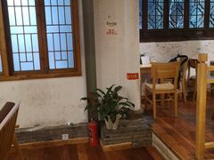 -猫的天空之城概念书店(苏州平江店)