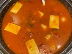 -渝是乎酸菜鱼·川渝小炒(新世界百货望京店)
