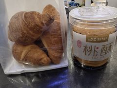 -皇冠幸福里动物奶油生日蛋糕(常青中路店)