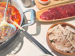 -左庭右院鲜牛肉火锅(金山万达店)