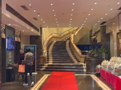 -凤凰楼酒家·粤宴点心(华强北店)