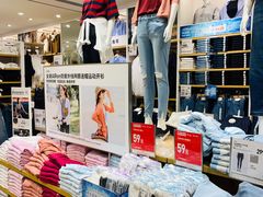 -优衣库(上海虹口龙之梦店)
