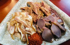 Spiced Vegetarian Platter