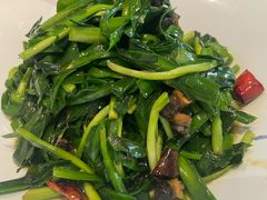 -江宴渔村·鱼鲜土菜(紫荆广场店)