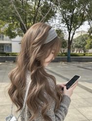 -苑苑发型设计