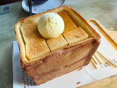 面包诱惑-绿茶餐厅(成都大悦城店)