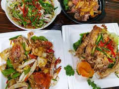 -亚忠小吃店(曾厝垵店)