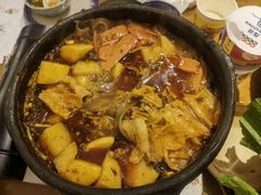 -包整·丝娃娃(一览甲秀楼风景店)