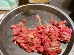 -小志家.野生菌鲜切牦牛肉牛杂火锅