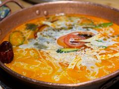 -洱火云南酸菜牛肉火锅(石景山当代商城店)