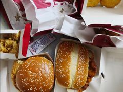 -肯德基(中纬店)