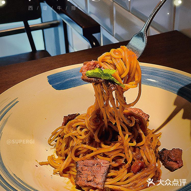 广州老牌精致西餐厅🌹西堤上新威灵顿牛排