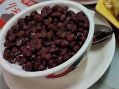 新鲜水牛奶加红豆-黄师奶甜品店