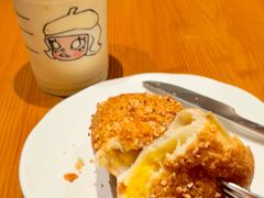 -星巴克臻选(万象前海店)