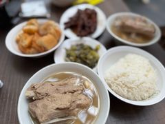 -松發肉骨茶(牛车水店)