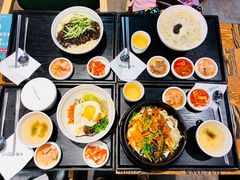 -本粥&拌饭cafe(欧亚新生活店)