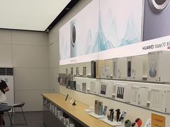 -华为智能生活馆(上海金桥国际商业广场)