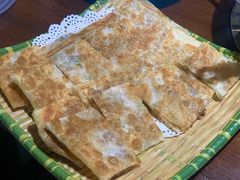 -乡土黄·鲜牛肉火锅·小龙虾(兴业街店)
