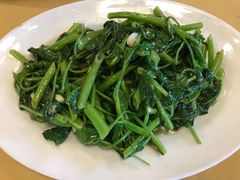 蒜蓉空心菜-真浪花园海鲜餐馆