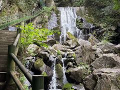 -藏龙百瀑风景区