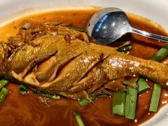 -小船渔村•大连菜•大连焖鱼(黄河路店)
