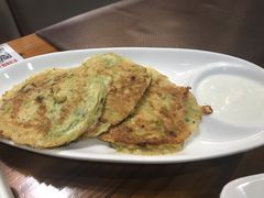 西葫芦饼配酸奶-TUK土耳其餐厅·下午茶(卢湾店)