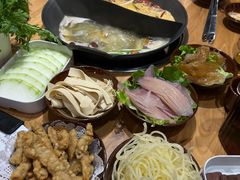 -虾领航小龙虾·吉林烧烤(柳州路店)