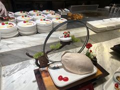 -雍和会海鲜姿造自助(湖东路店)