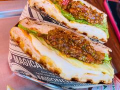 -Catch Bagel(芳草地店)