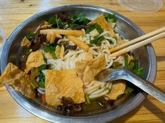 -柳州肥姨妈大骨螺蛳粉(东靖路店)