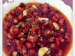 虾尾-六弟特色小馆(人民新村店)