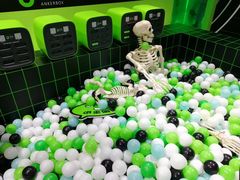 -东浩兰生上海世博展览馆