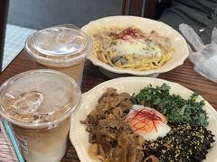 -CowCow其其·牛杂咖啡公司(六运店)