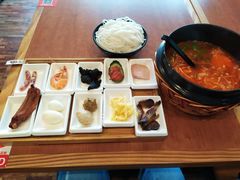 -老妈米线(港龙店)