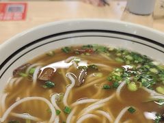 -小马牛肉面·牛骨熬制(南京博物院店)