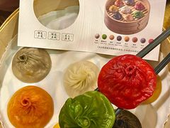 -乐忻皇朝(上海中心大厦店)