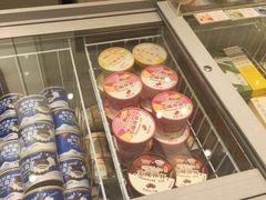 面包甜点陈列柜-好利来(大兴龙湖时代天街店)