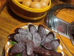-亮欢寨酸汤鱼(沙冲路店)