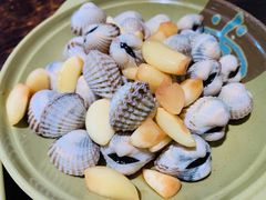 -胡须佬鸡煲四季火锅(海雅缤纷城店)