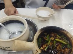 -长城砂煲田鸡粥