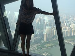 -广州塔卢特斯法国旋转餐厅