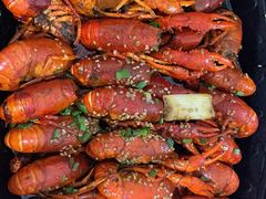 -肥肥虾庄·金牌油焖大虾(东湖欢乐谷店)