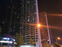 -曼哈顿商业广场(升龙广场店)