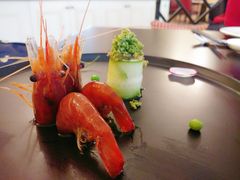秘制醉大虾拼香椿豆腐-天伦里餐厅(绿城桃花源店)