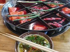 -正南齊北重庆老火锅(光华村直营店)