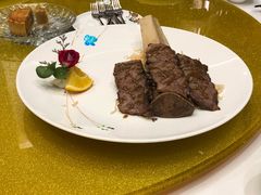香煎安格斯牛肋骨-广州塔晖粤轩中餐厅