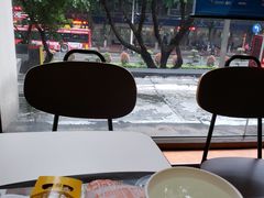 -麦当劳(中山八路店)