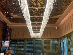 -Mogul Eatery·大亨餐酒馆