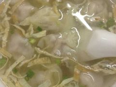 小馄饨-黄阿姨锅贴大王(万航渡路店)