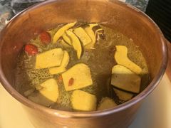 -慢丽江·云南野生菌土鸡锅(西山店)
